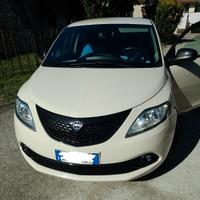 Lancia Ypsilon 1.0 Hybrid Maryne