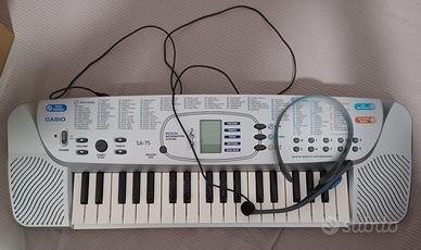 Pianola Casio mod. SA-75