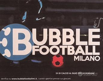 Esperienza di calcetto al buio per 10 persone