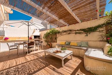 Spiaggia Poetto giardino e parcheggio