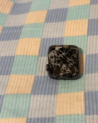 Apple Watch serie 3 38mm danneggiato
