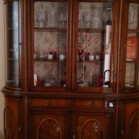 Vetrina legno classica
