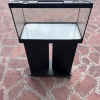 Acquario 55 litri e pompa