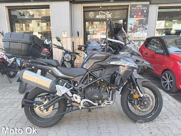 Benelli trk 502 x