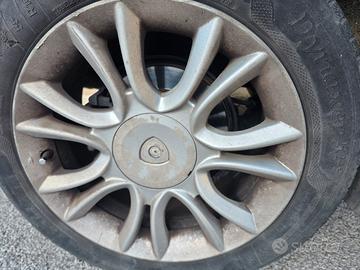 Cerchio in lega per lancia delta 16 pollici 