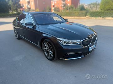 BMW 730 3.0 D 2017 12 MESI DI GARANZIA