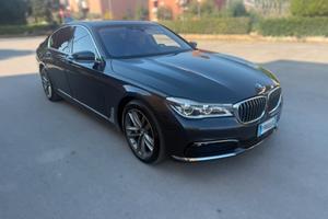 BMW 730 3.0 D 2017 12 MESI DI GARANZIA