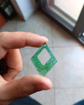 resina,ciondolo verde glitterato collane/orecchino