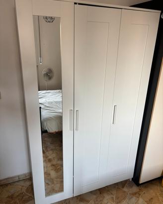Armadio IKEA BRIMNES 3 ante con specchio