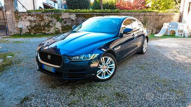 Jaguar XE 2.0d Prestige awd 180cv automatico