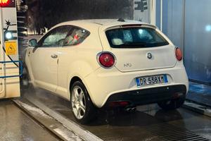 MiTo 1.4 T 155 CV Distinctive Sport Pack (114 kw)