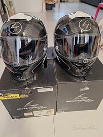coppia caschi scorpion exo