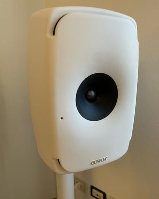 Genelec 8351b bianche