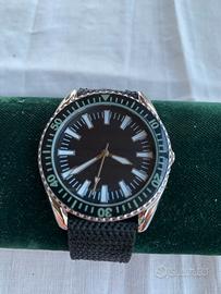 Orologio sportivo militare