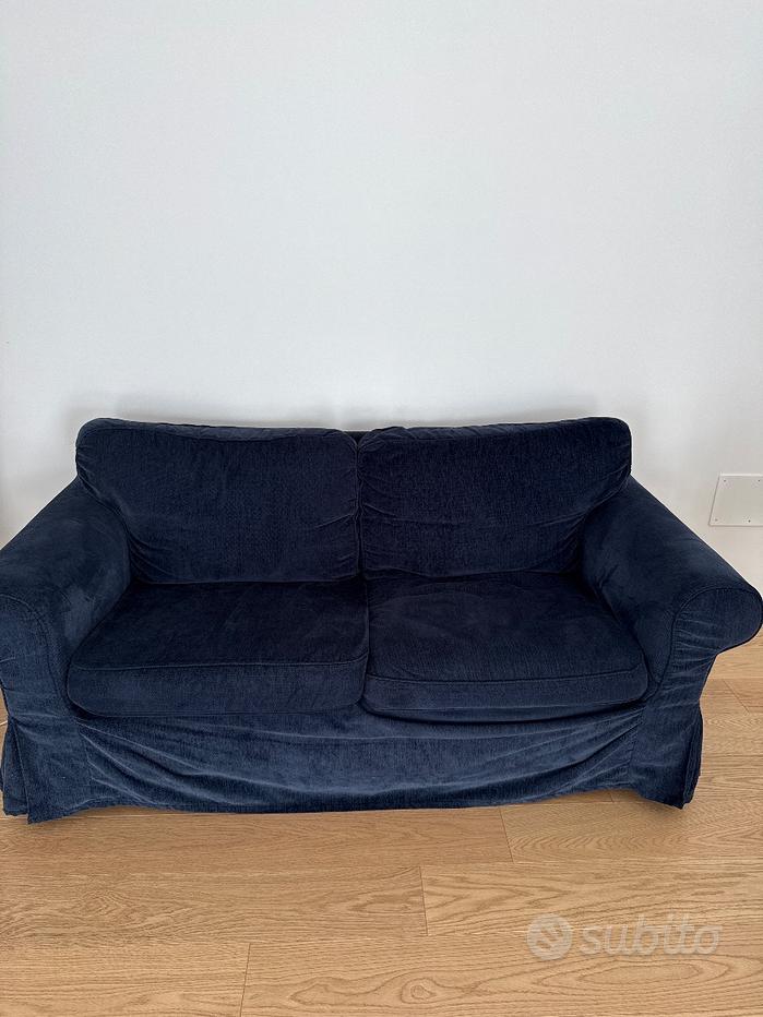Soggiorno Divano Ikea Blu Divano Blu Ikea Mobili Usati
