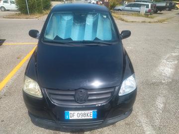 autovettura Volkswagen Fox 