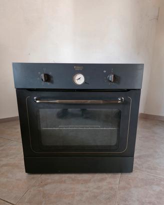 Forno Ariston ventilato