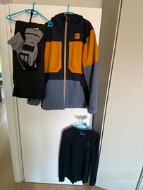 kit abbigliamento per neve