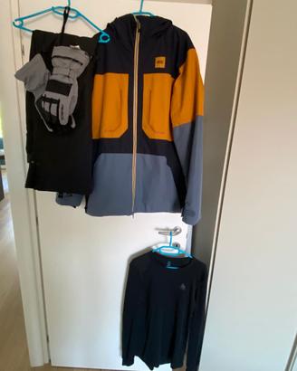 kit abbigliamento per neve