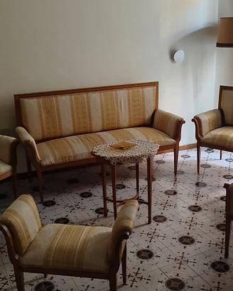 Divano di Rappresentanza 