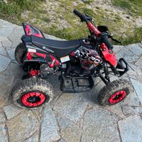 Mini quad  praticamente nuovo