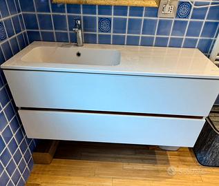 Mobile bagno + rubinetto