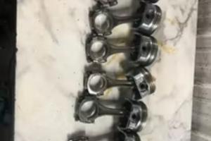 PISTONI Mercruiser 330 7,4L 454