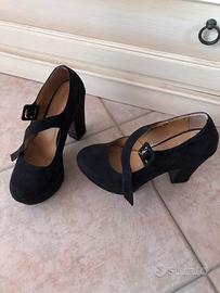 Scarpe nere con tacco 39 Primadonna Abbigliamento e Accessori In vendita a Catania