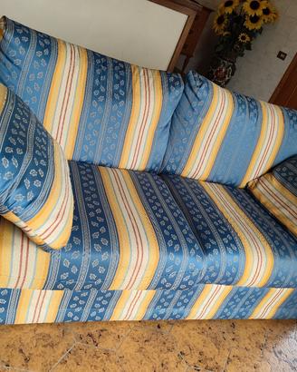  Divano stile classico 