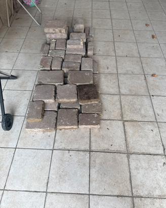 Mattoni autobloccanti