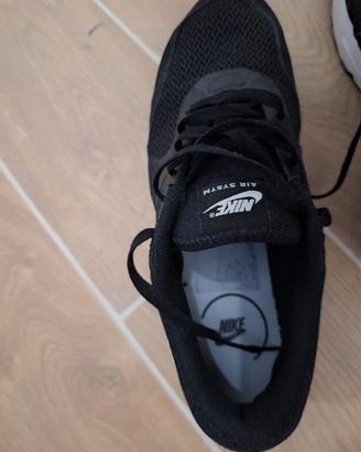 Nike Air Max SYSTM