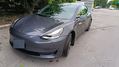 MODEL 3 LONG RANGE AWD 2019