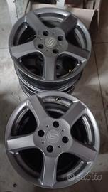 4 cerchi in lega  15'' 4 fori per Citroen C3