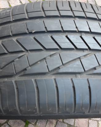 1 Gomma estiva Goodyear 275-40 R20 106Y