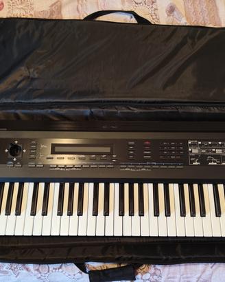sintetizzatore Roland D50 
