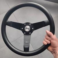 Volante a semicalice
