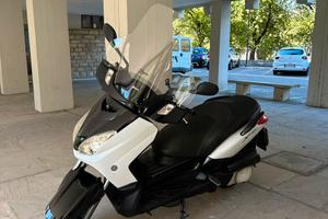 XMAX 250