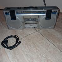 bombox philips D8117