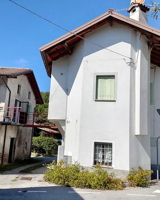 Casale, più una al grezzo 