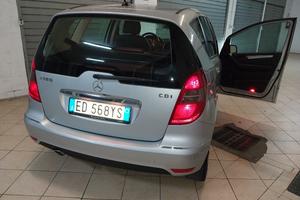 Mercedes classe Premium  a 180 cdi