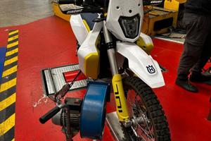 Husqvarna 701 (per A2) con eventuale kit Rally