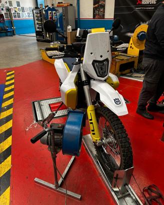 Husqvarna 701 (per A2) con eventuale kit Rally