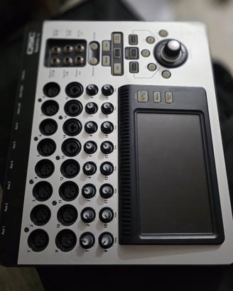qsc touchmix 16 digitale