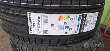 Gomme Dunlop 205 55 16 91v 