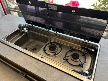 mobile cucina camper 