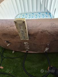 Modello  Bestway Lay-Z-Spa Rome