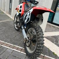 Honda CR 125 -- MotoCROss -