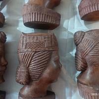N°6 teste in legno massiccio e intarsiate 