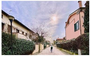 4 LOCALI A CASSINA DE' PECCHI