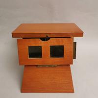 Stereoscopio pieghevole 1900 circa